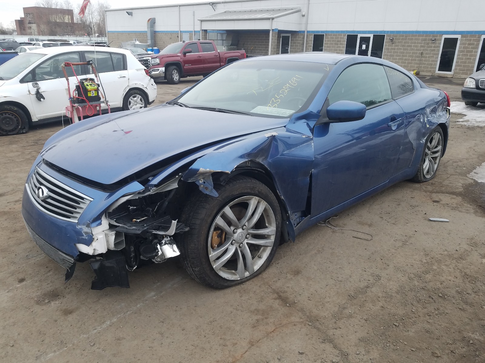 Photo 2 from auction – 2009 INFINITI G37 with VIN JNKCV64F49M654553