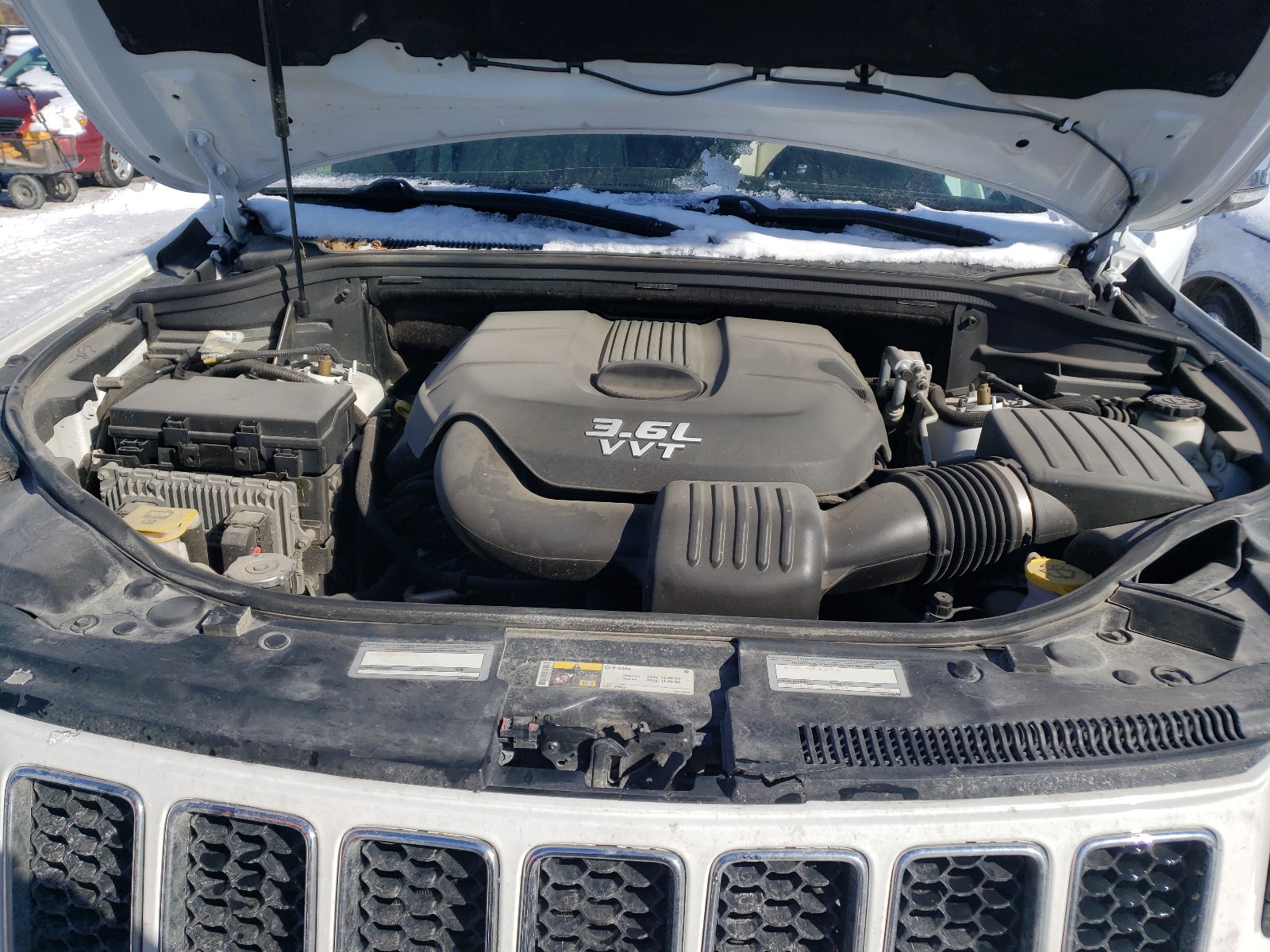 Photo 7 from auction – 2014 JEEP GRAND CHER with VIN 1C4RJFCGXEC118918