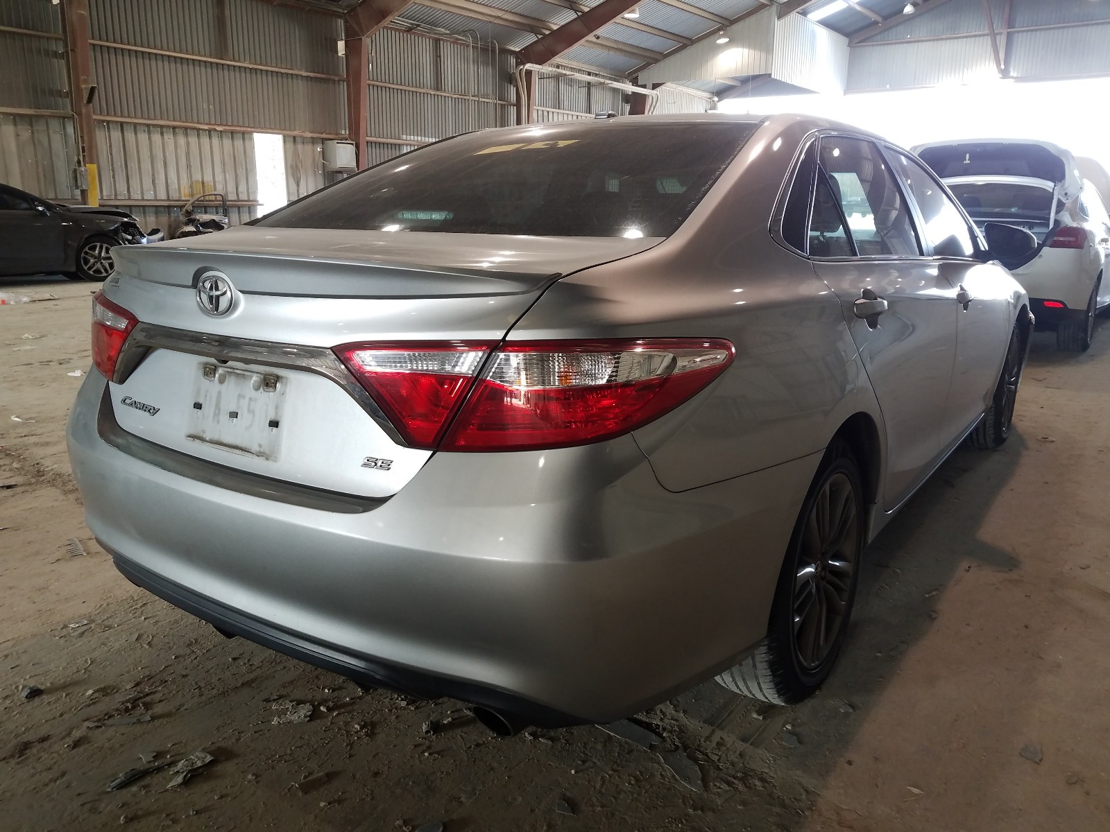 Photo 4 from auction – 2015 TOYOTA CAMRY LE with VIN 4T1BF1FK9FU479697