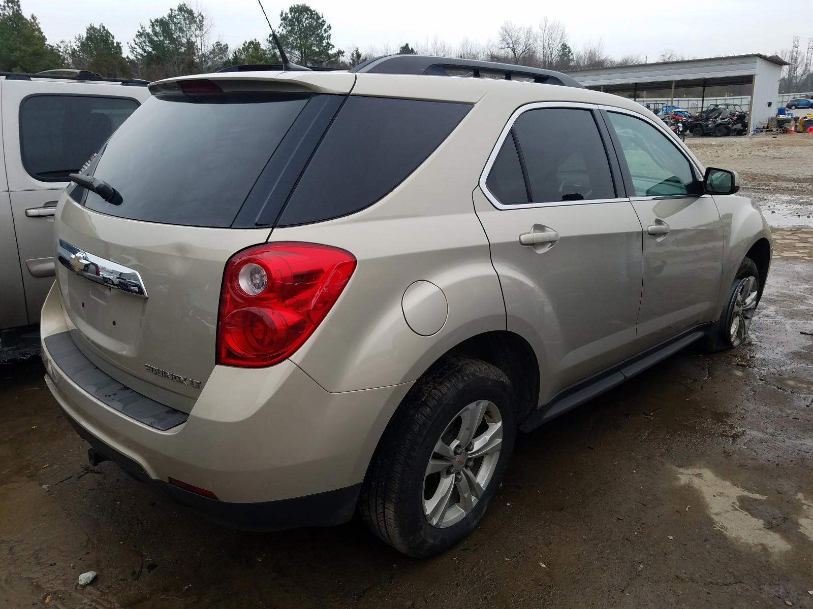 Photo 4 from auction – 2011 CHEVROLET EQUINOX LT with VIN 2GNALPEC2B1271440