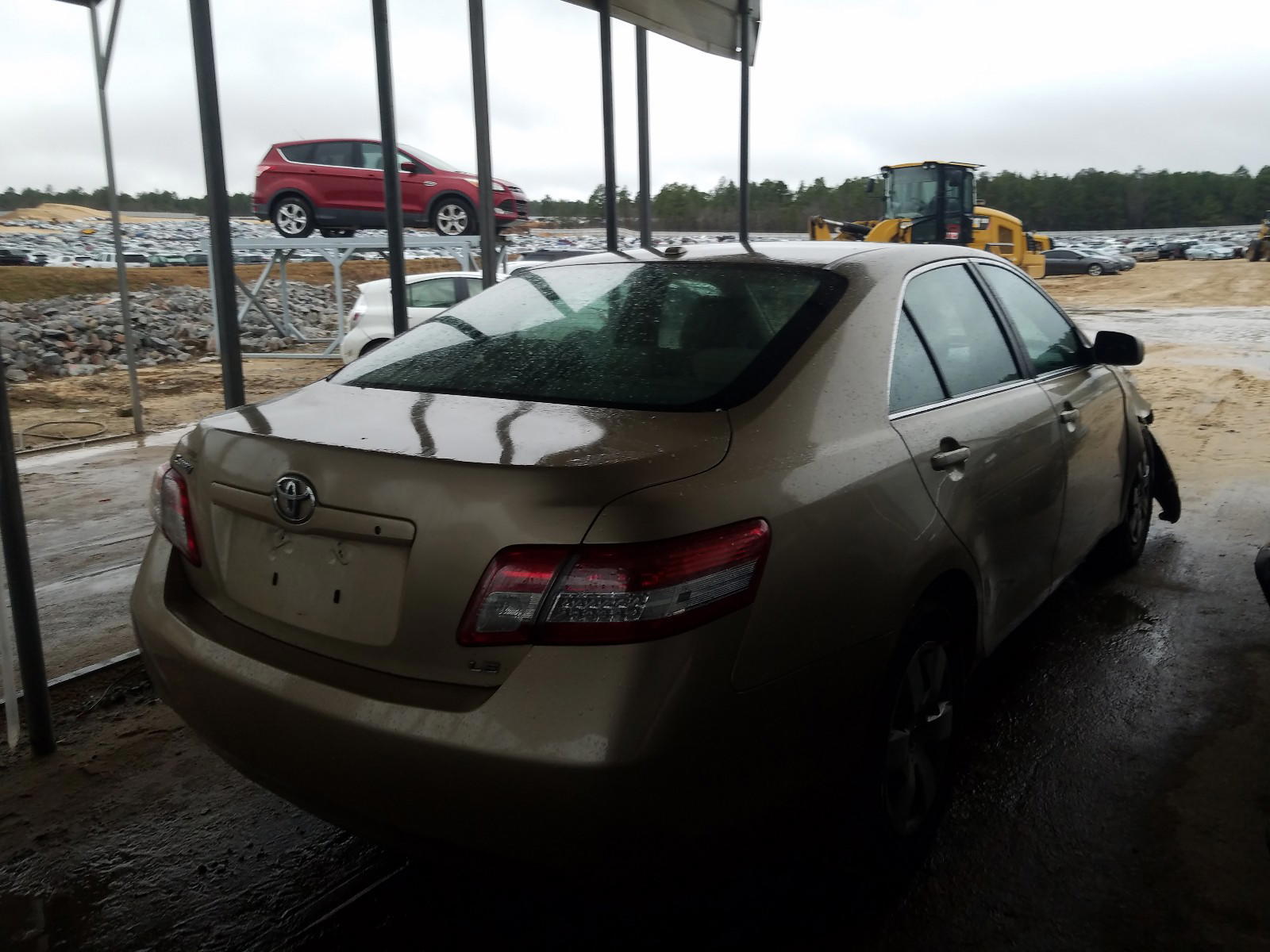 Photo 4 from auction – 2010 TOYOTA CAMRY BASE with VIN 4T1BF3EK3AU006206
