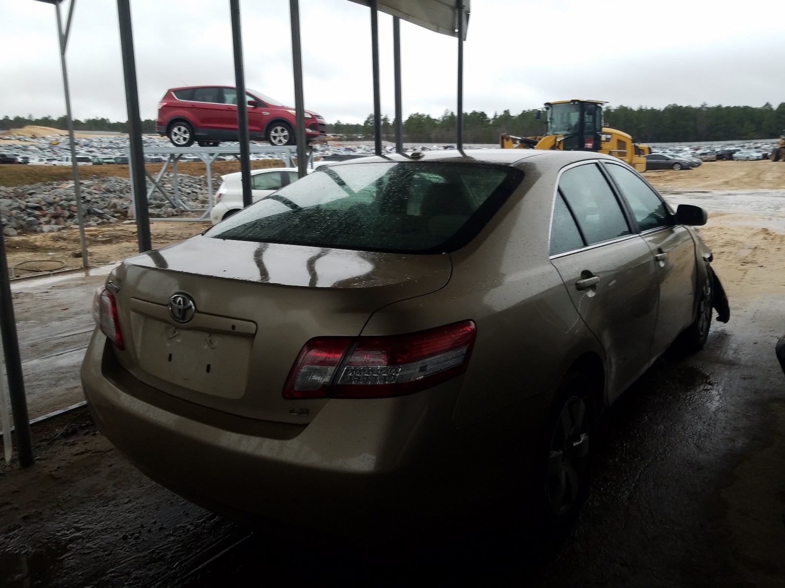 Zdjęcie 4 z aukcji – 2010 TOYOTA CAMRY BASE z VIN 4T1BF3EK3AU006206