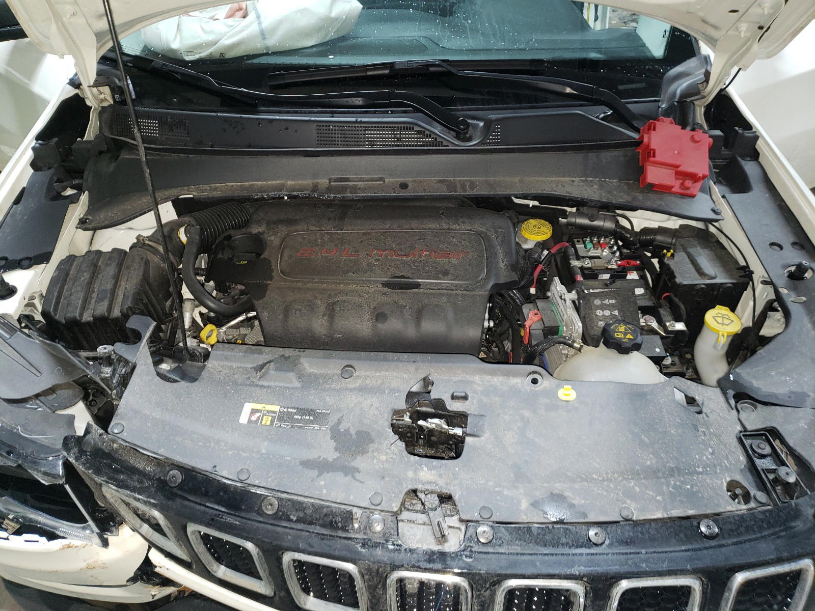 Photo 7 from auction – 2019 JEEP COMPASS SP with VIN 3C4NJDAB4KT849175