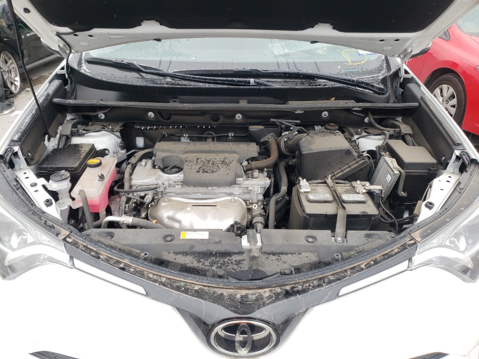Photo 7 from auction – 2018 TOYOTA RAV4 ADVEN with VIN 2T3WFREV8JW433029