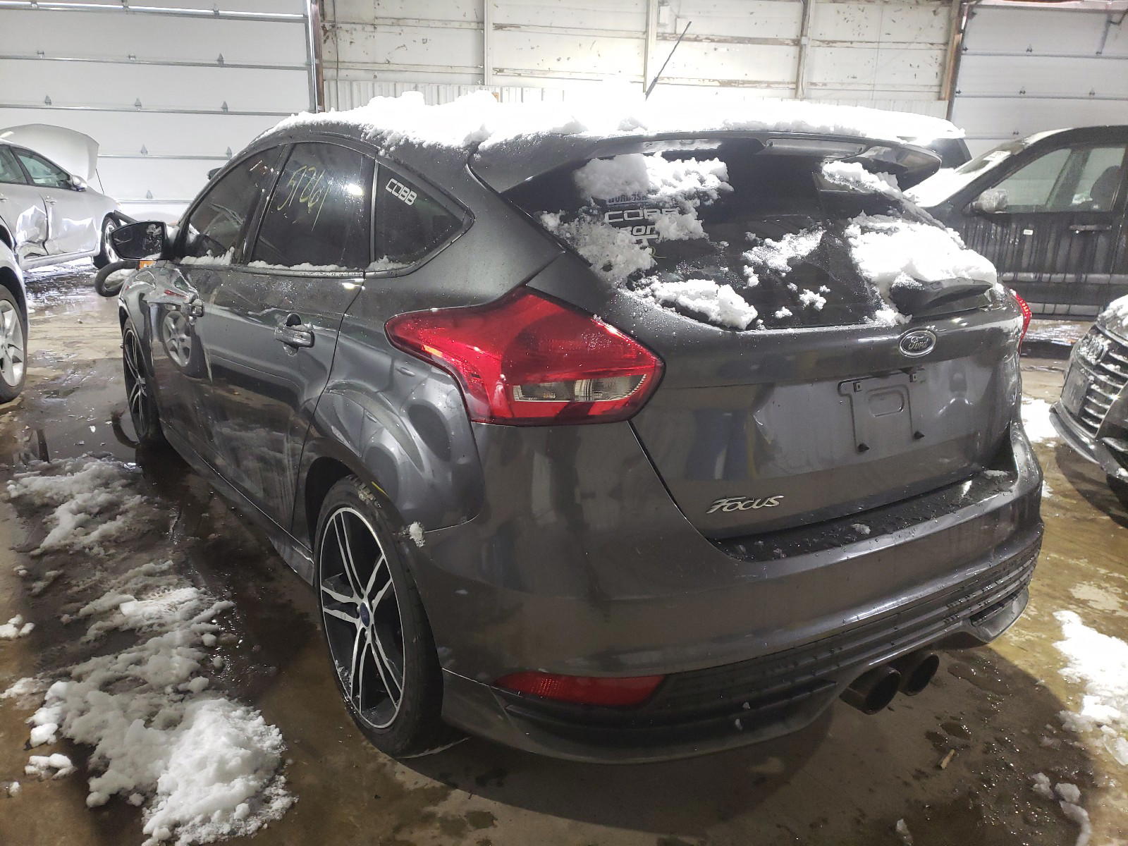 Photo 3 from auction – 2017 FORD FOCUS ST with VIN 1FADP3L99HL257070