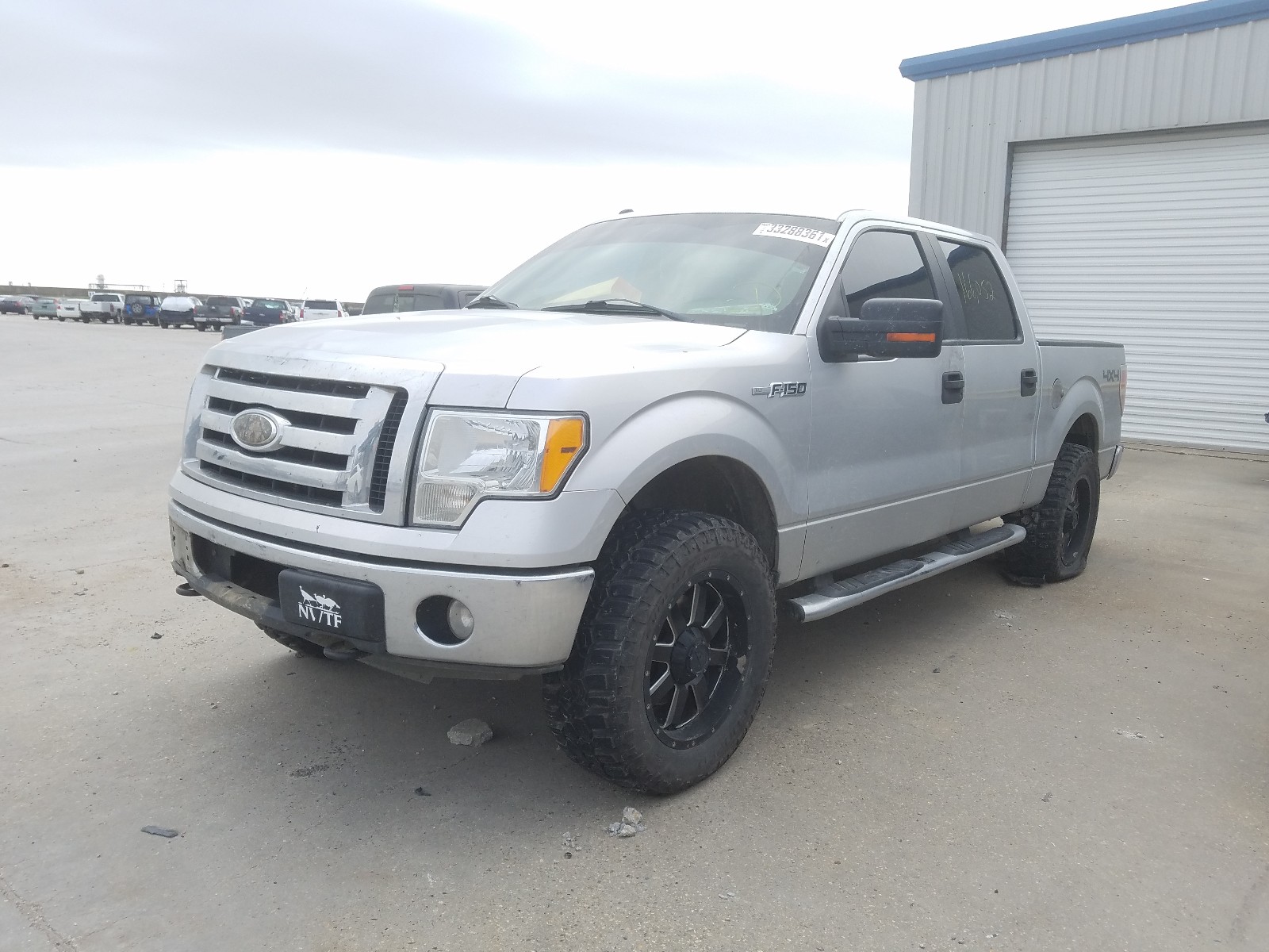 Photo 2 from auction – 2010 FORD F150 SUPER with VIN 1FTFW1EVXAFD51421