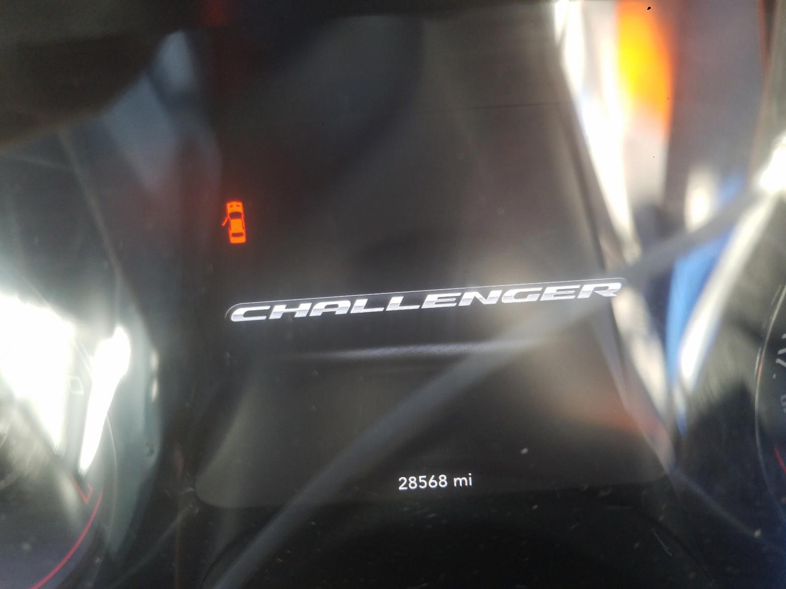 Photo 8 from auction – 2019 DODGE CHALLENGER with VIN 2C3CDZJG8KH540362