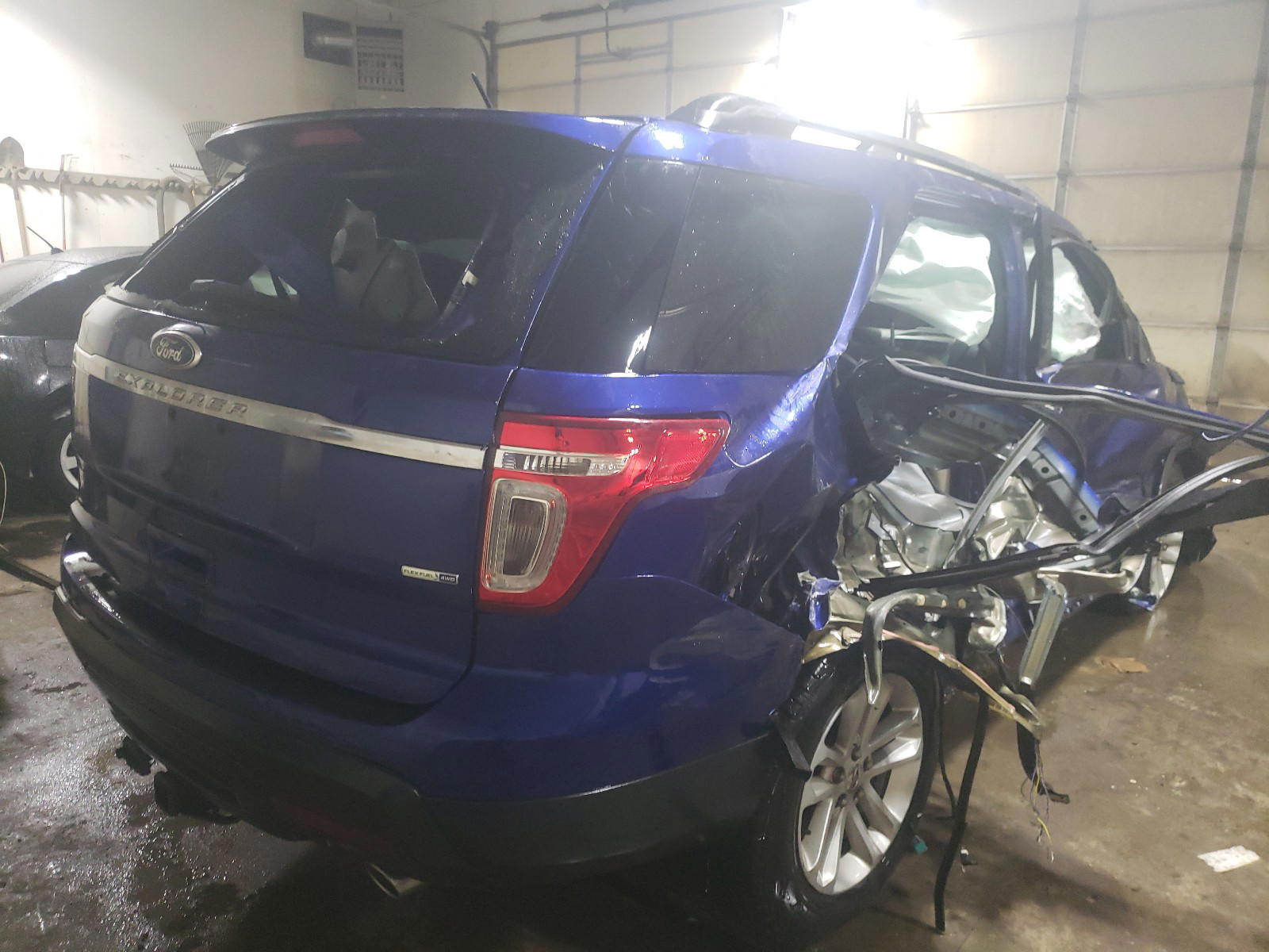 Photo 4 from auction – 2013 FORD EXPLORER with VIN 1FM5K8B81DGA02589