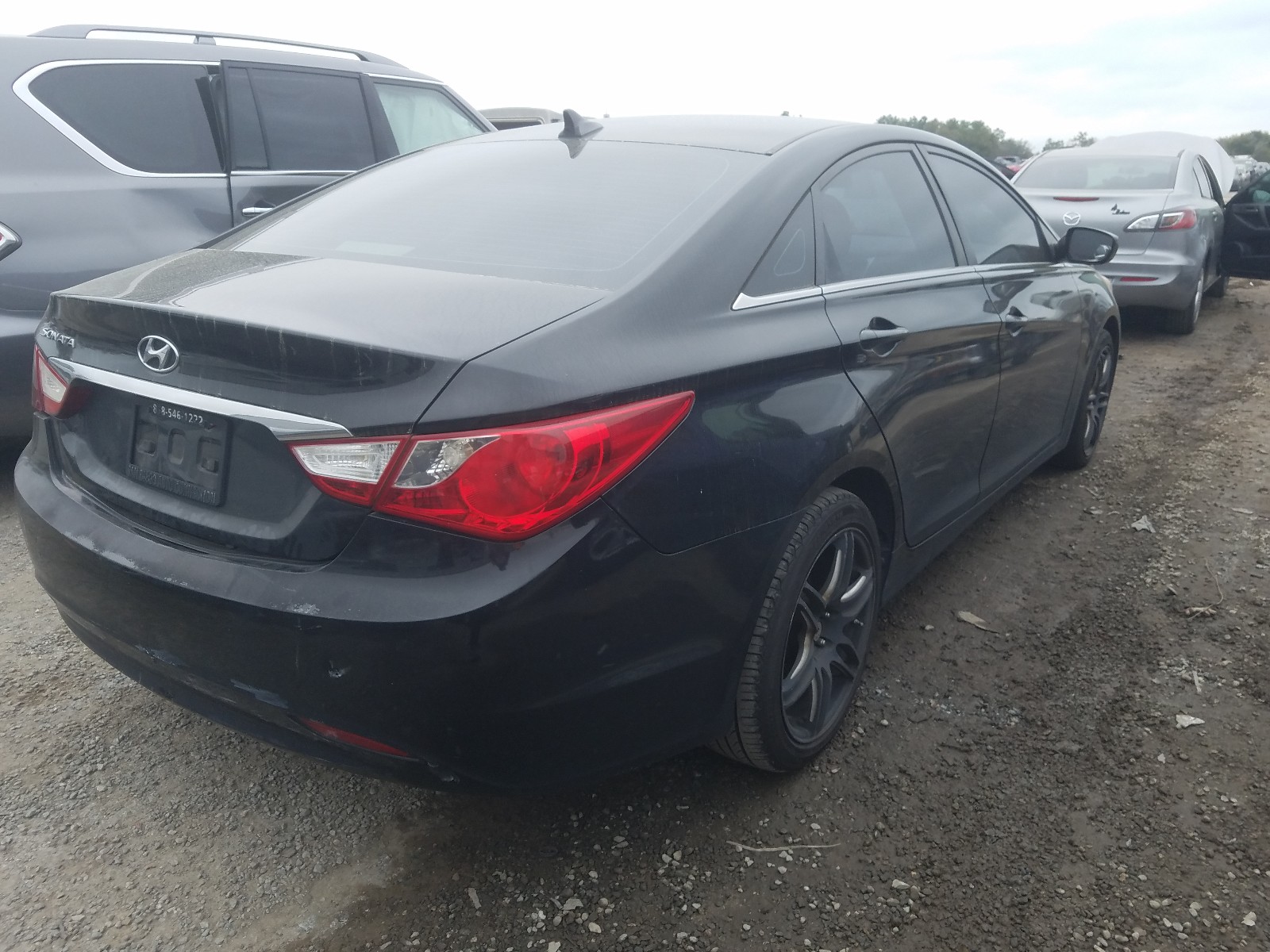 Photo 4 from auction – 2011 HYUNDAI SONATA GLS with VIN 5NPEB4AC6BH048785