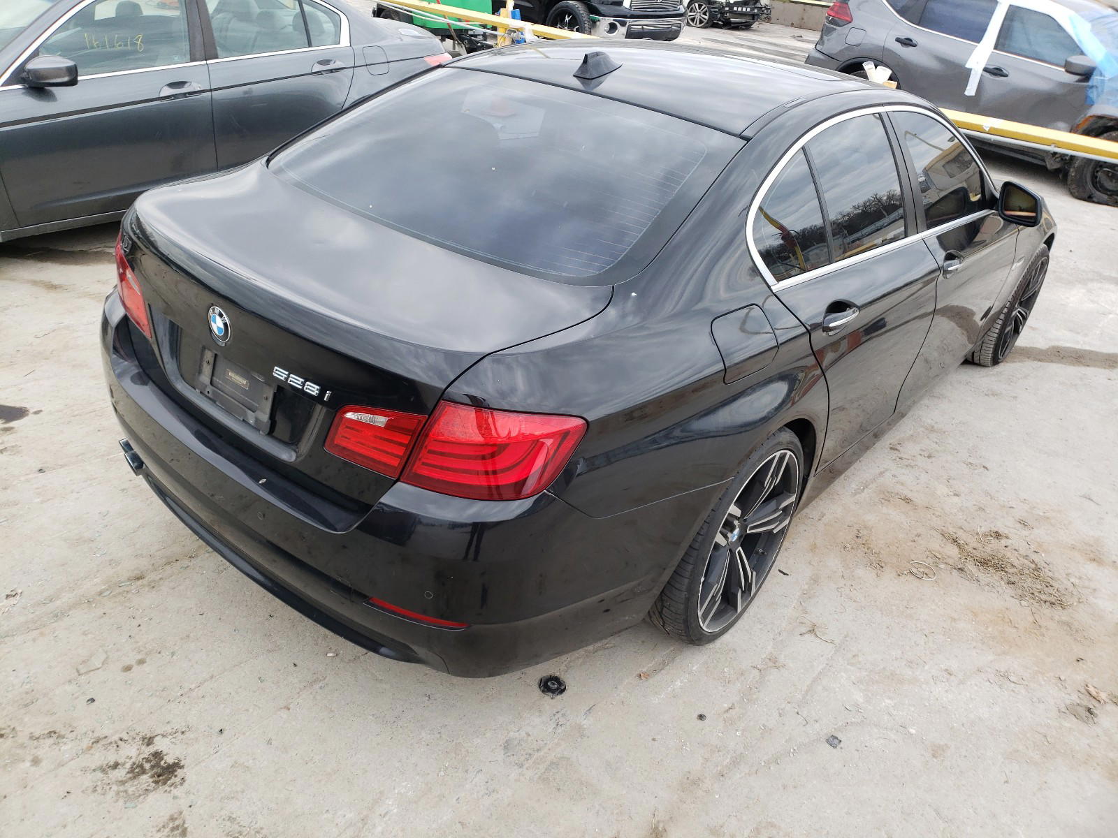 Photo 4 from auction – 2012 BMW 528 I with VIN WBAXG5C53CDW92487