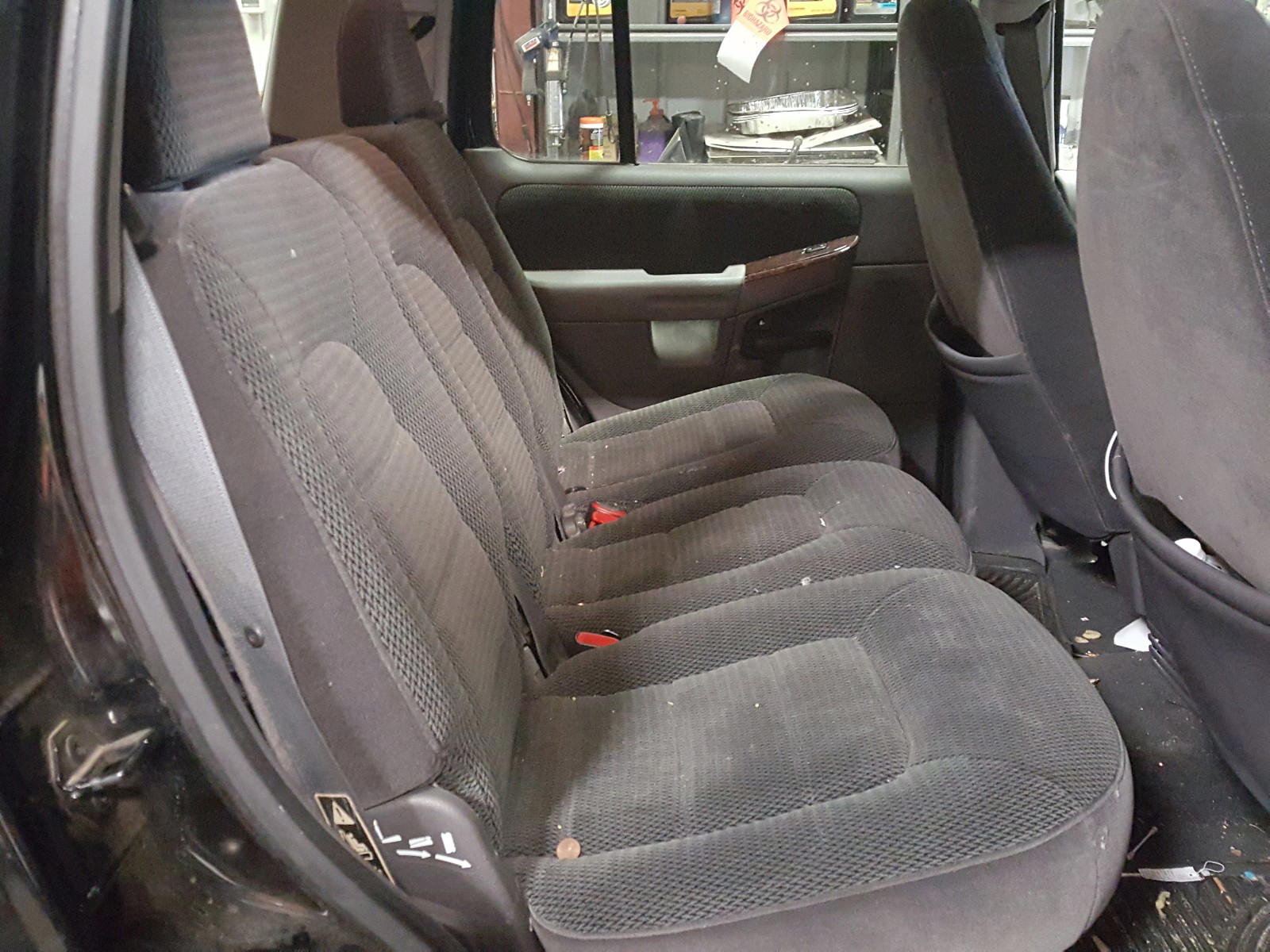 Photo 6 from auction – 2002 FORD EXPLORER X with VIN 1FMZU73E42ZB69220