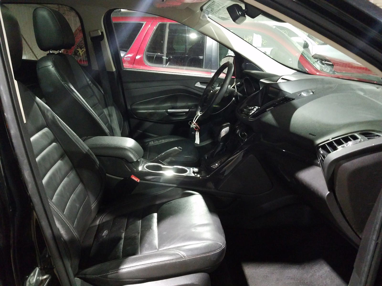 Photo 5 from auction – 2016 FORD ESCAPE TIT with VIN 1FMCU9J99GUA65057
