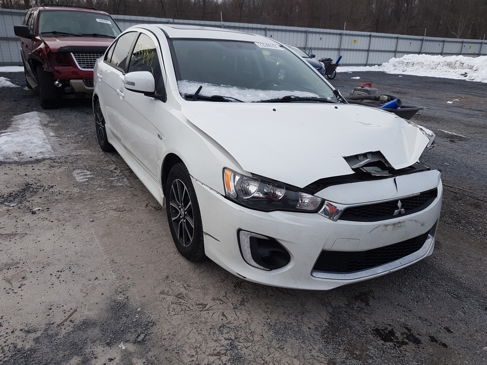 MITSUBISHI LANCER ES 2017 with VIN JA32U2FU5HU008200 - Photo from auction