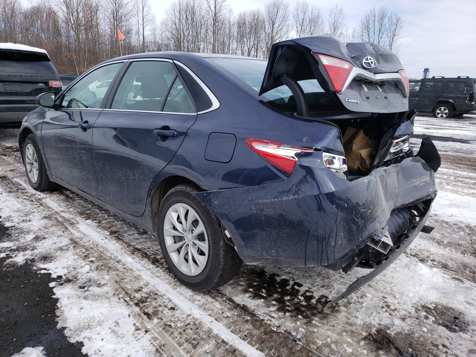 Photo 3 from auction – 2017 TOYOTA CAMRY LE with VIN 4T1BF1FK6HU644656