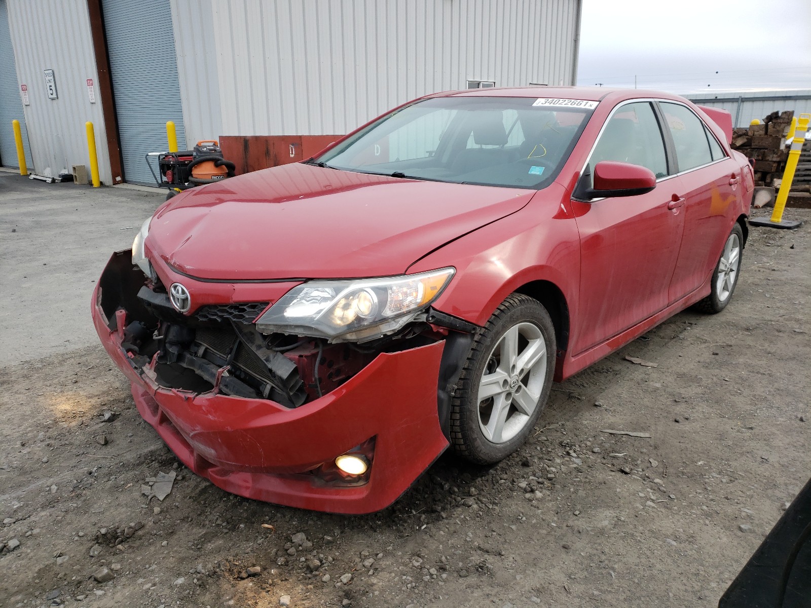 Photo 2 from auction – 2013 TOYOTA CAMRY L with VIN 4T1BF1FK0DU717627