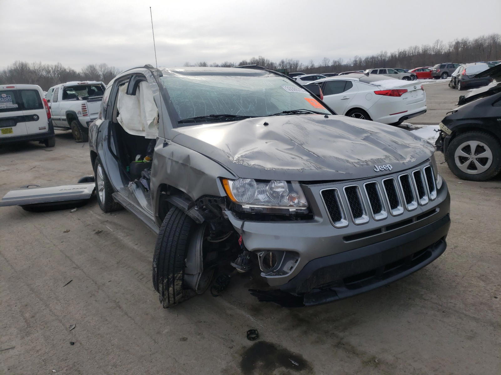 JEEP COMPASS SP 2012 with VIN 1C4NJCBA3CD540580 - Photo from auction