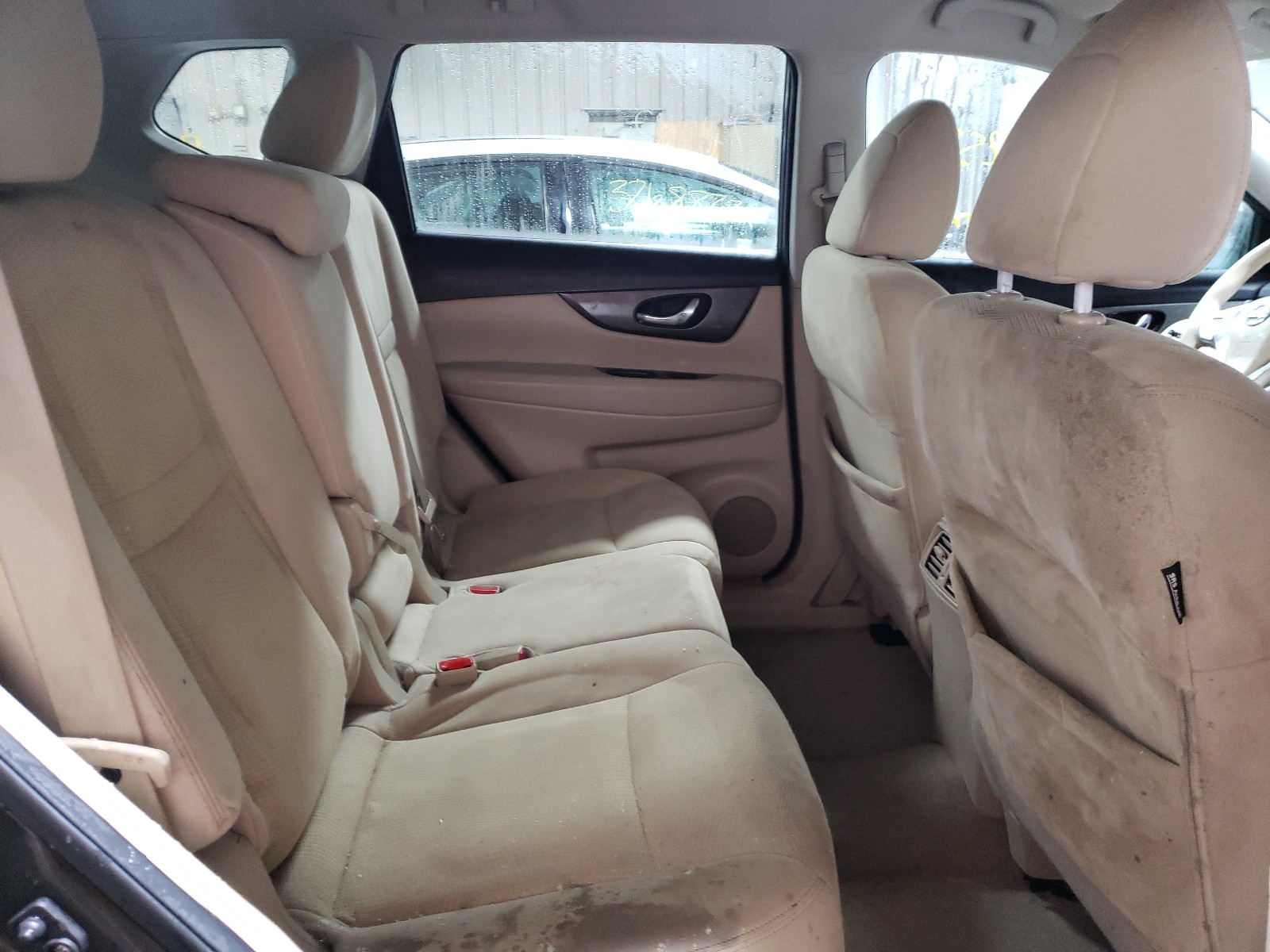 Photo 6 from auction – 2015 NISSAN ROGUE S with VIN 5N1AT2MT8FC812760