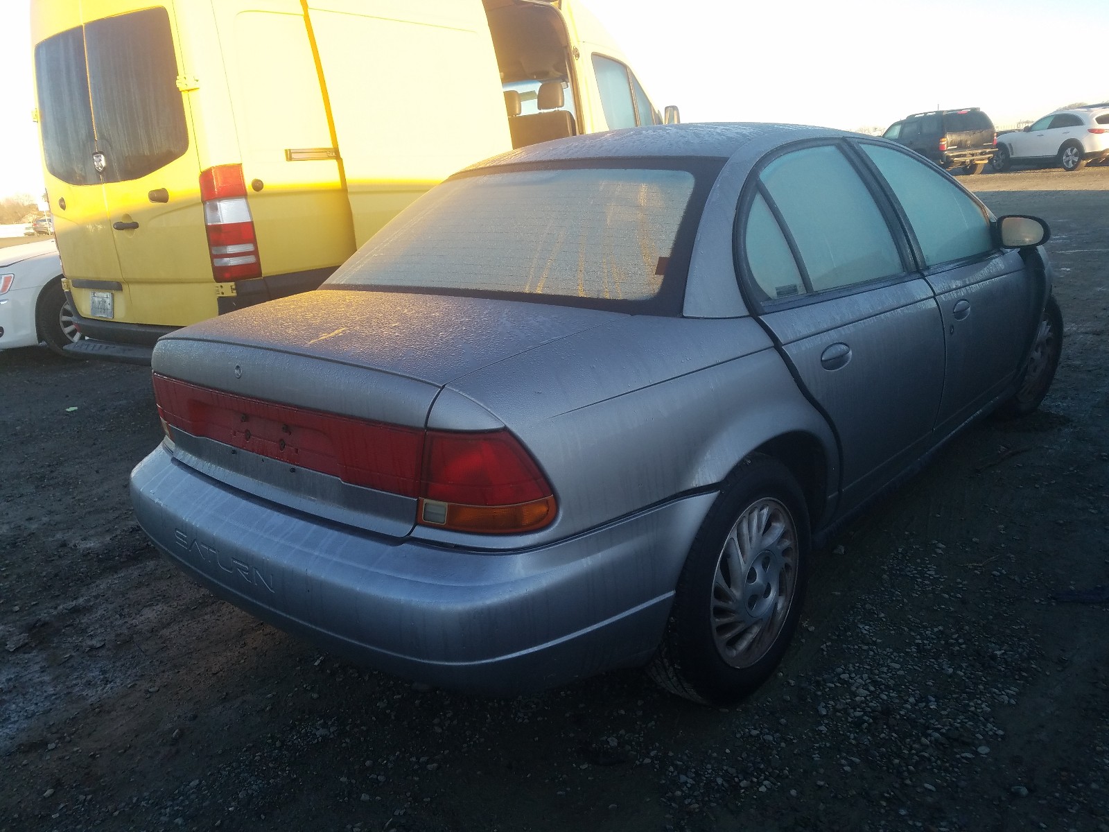 Photo 4 from auction – 1998 SATURN SL2 with VIN 1G8ZK5274WZ204436