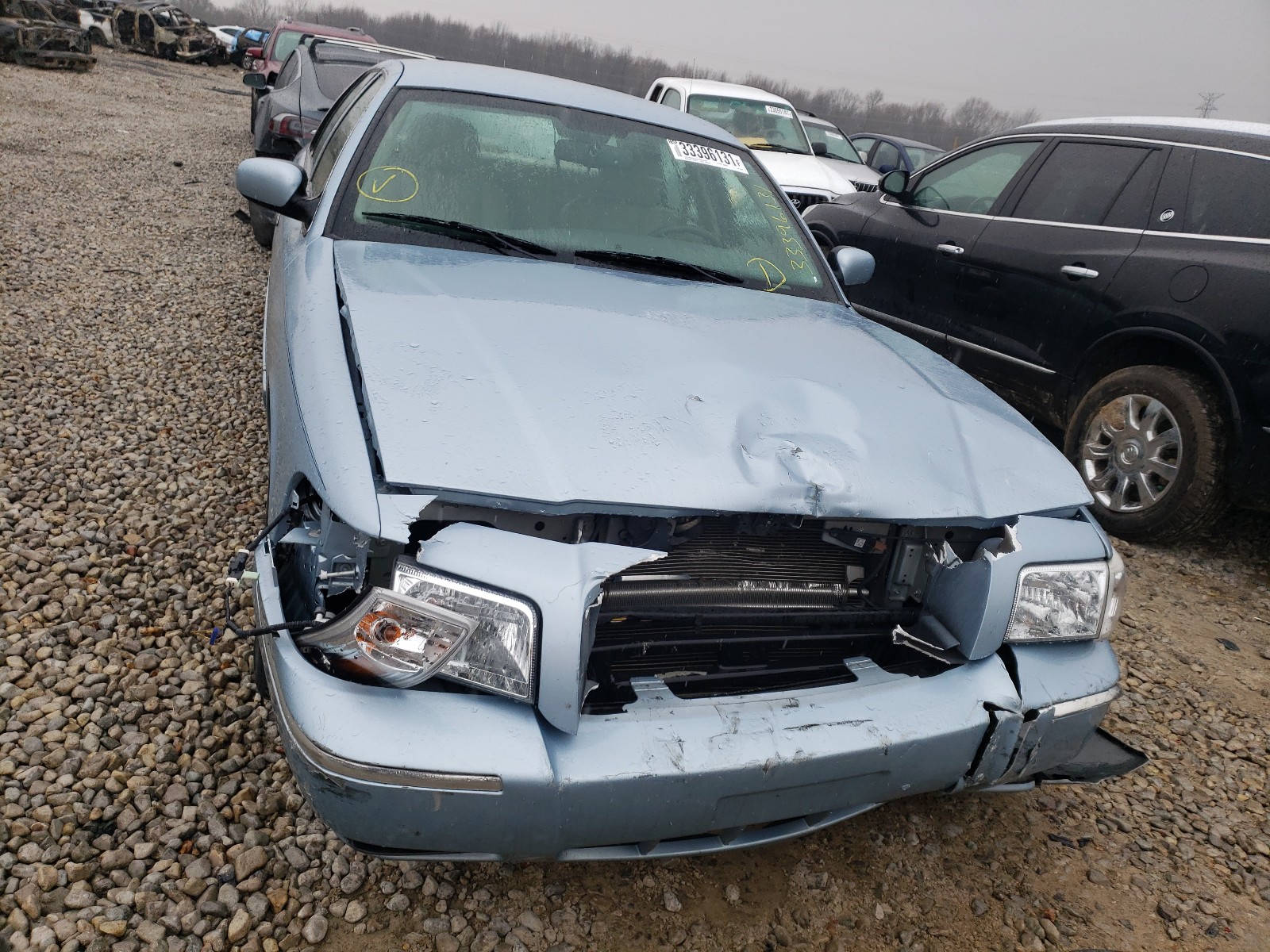 Photo 9 from auction – 2008 MERCURY GRAND MARQ with VIN 2MEFM75V28X645708