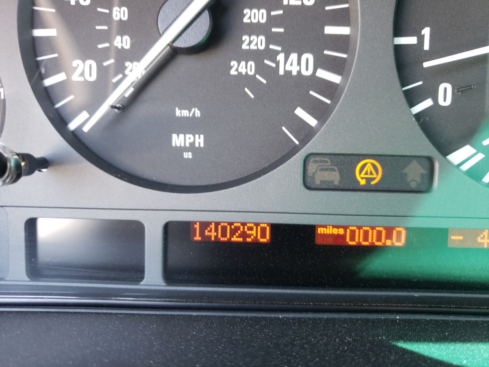 Photo 8 from auction – 2000 BMW 540 I AUTO with VIN WBADN6349YGM68412