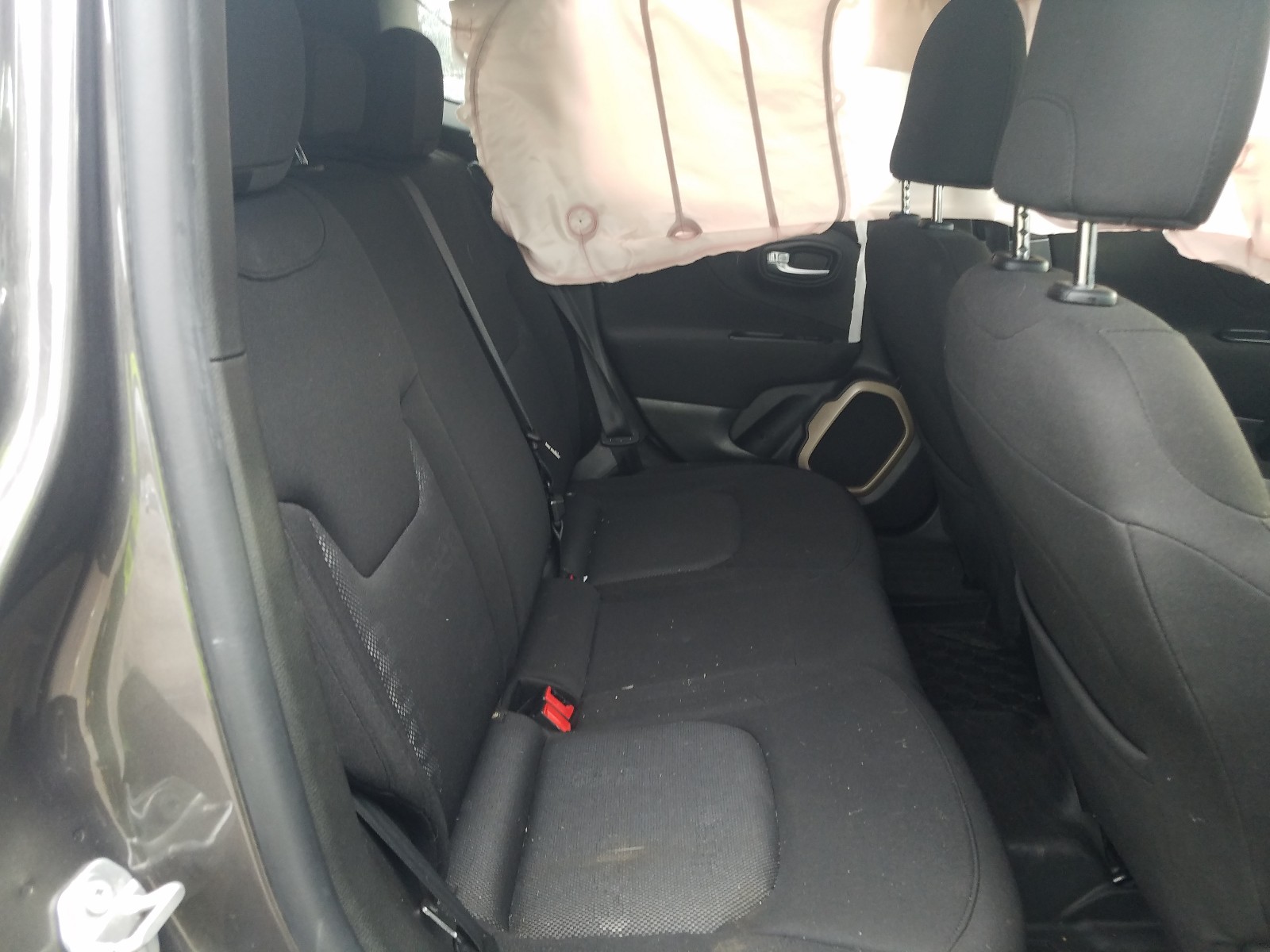 Photo 6 from auction – 2016 JEEP RENEGADE L with VIN ZACCJBBT9GPD58800
