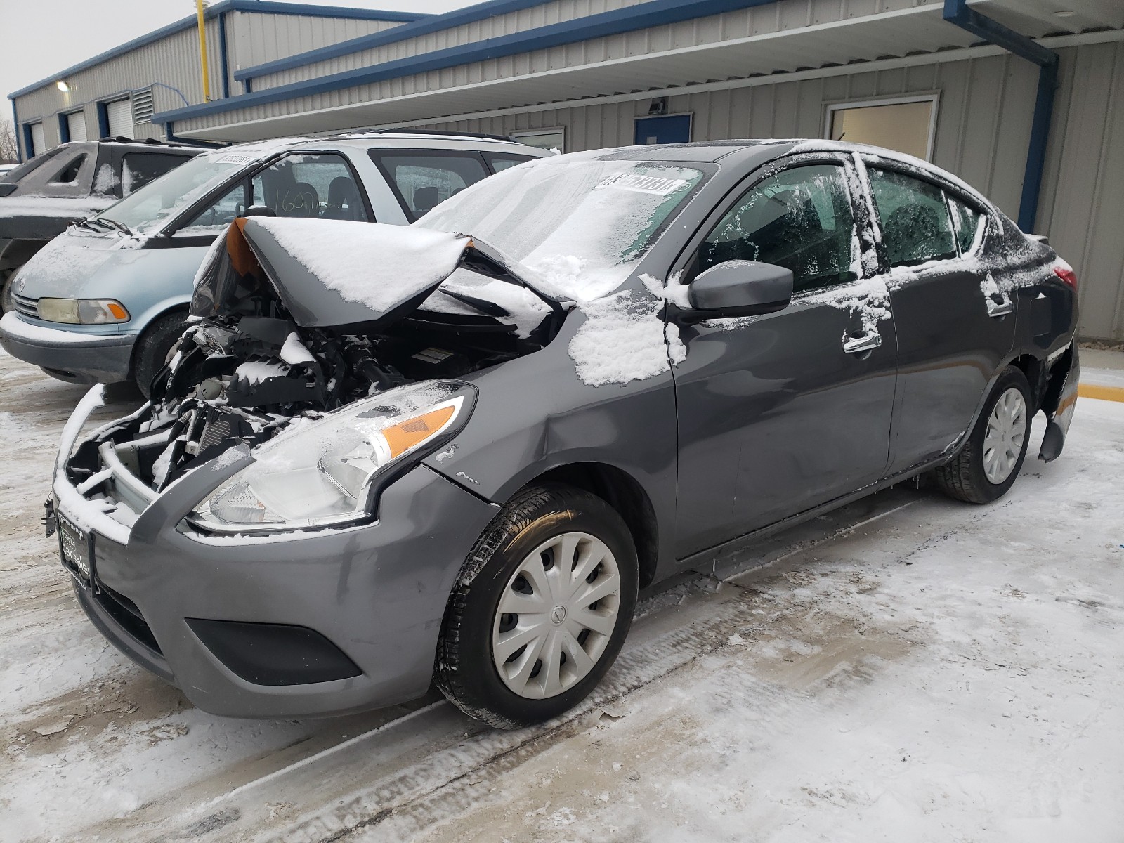 Photo 2 from auction – 2019 NISSAN VERSA S with VIN 3N1CN7AP4KL832548