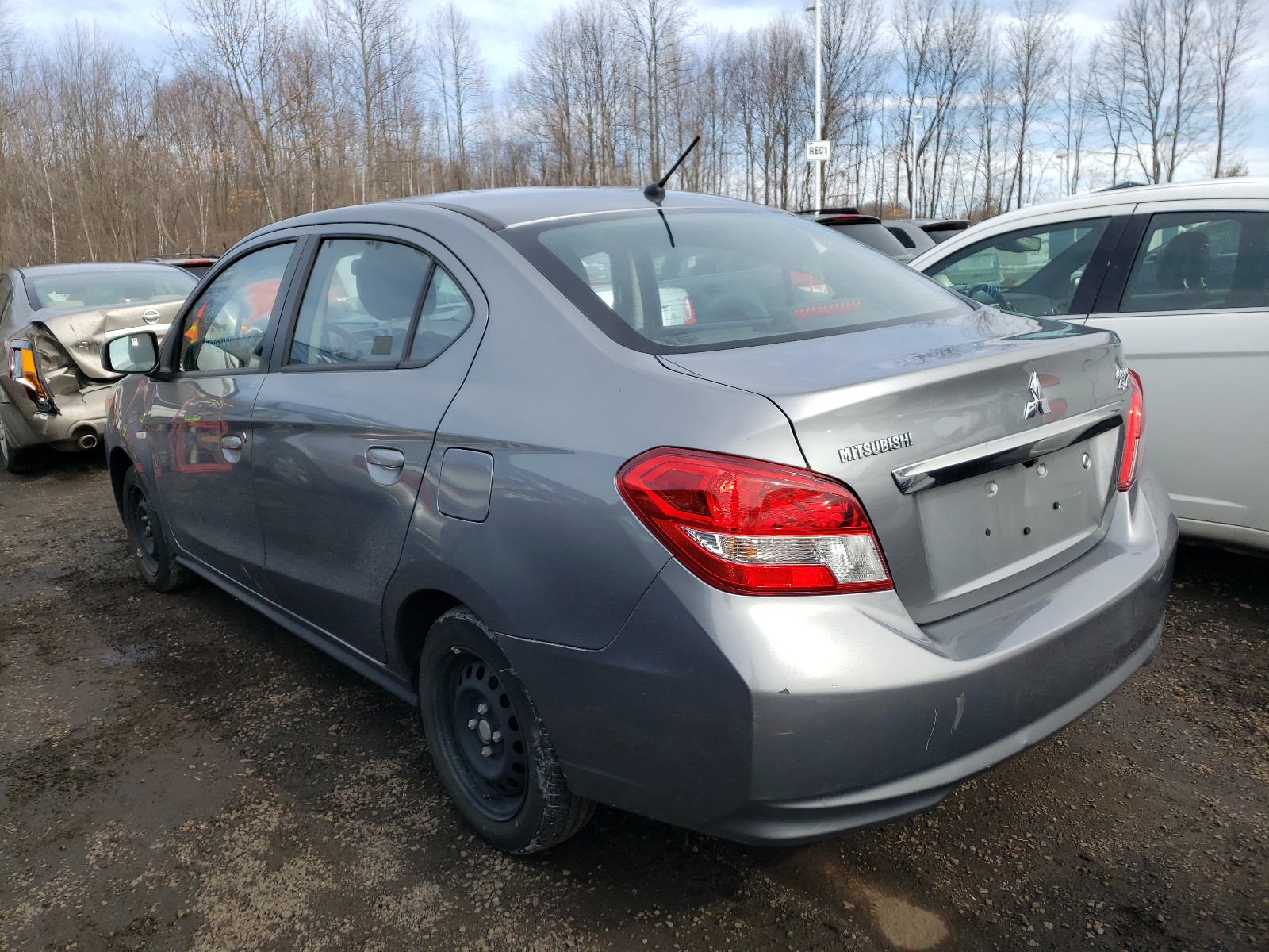 Photo 3 from auction – 2019 MITSUBISHI MIRAGE G4 with VIN ML32F3FJ7KHF06296