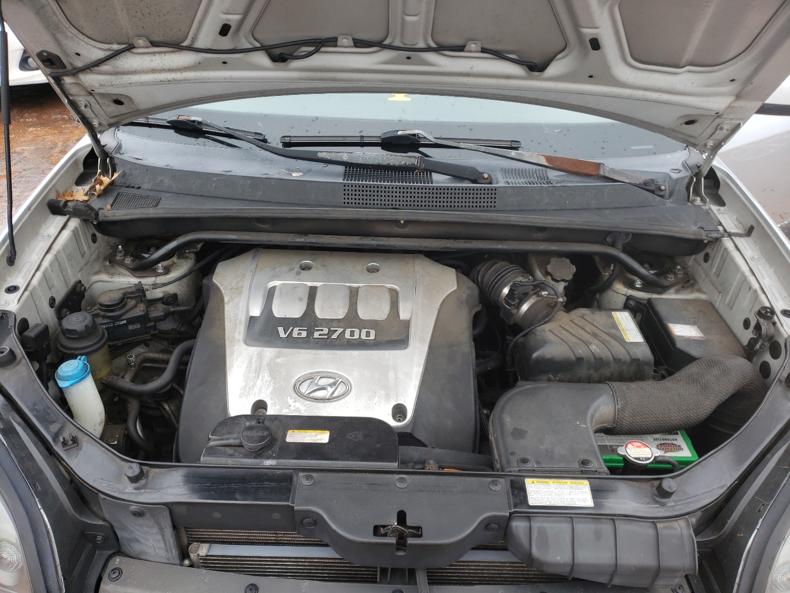 Photo 7 from auction – 2005 HYUNDAI TUCSON with VIN KM8JN72D55U043470