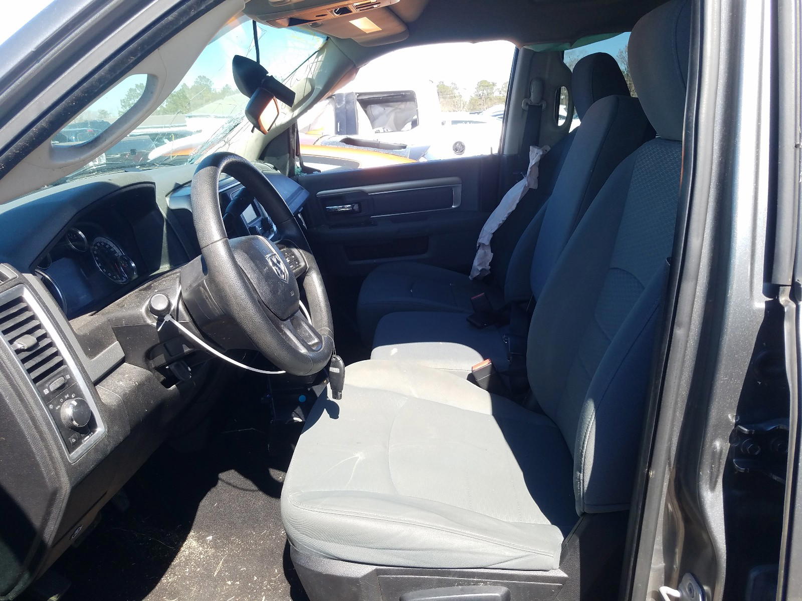 Photo 5 from auction – 2013 RAM 1500 SLT with VIN 1C6RR7GP1DS651258