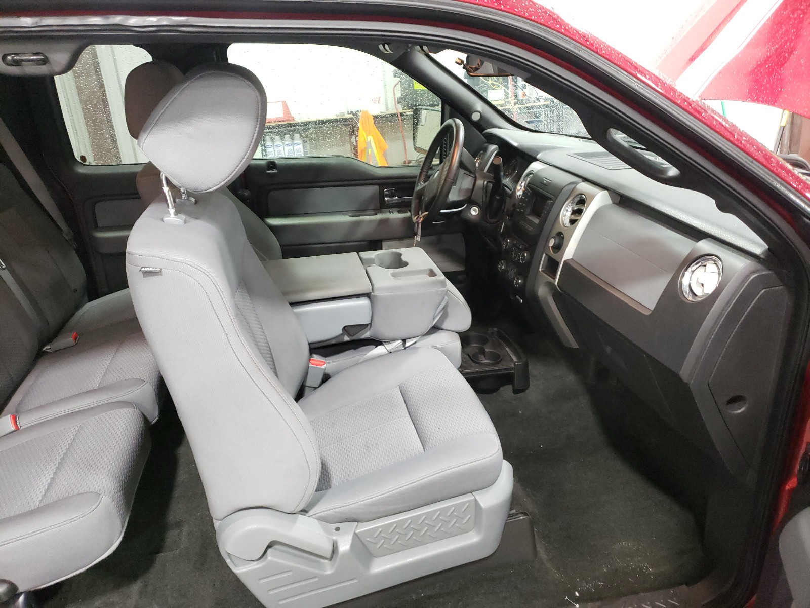 Photo 5 from auction – 2013 FORD F150 SUPER with VIN 1FTFX1ET4DFB67186
