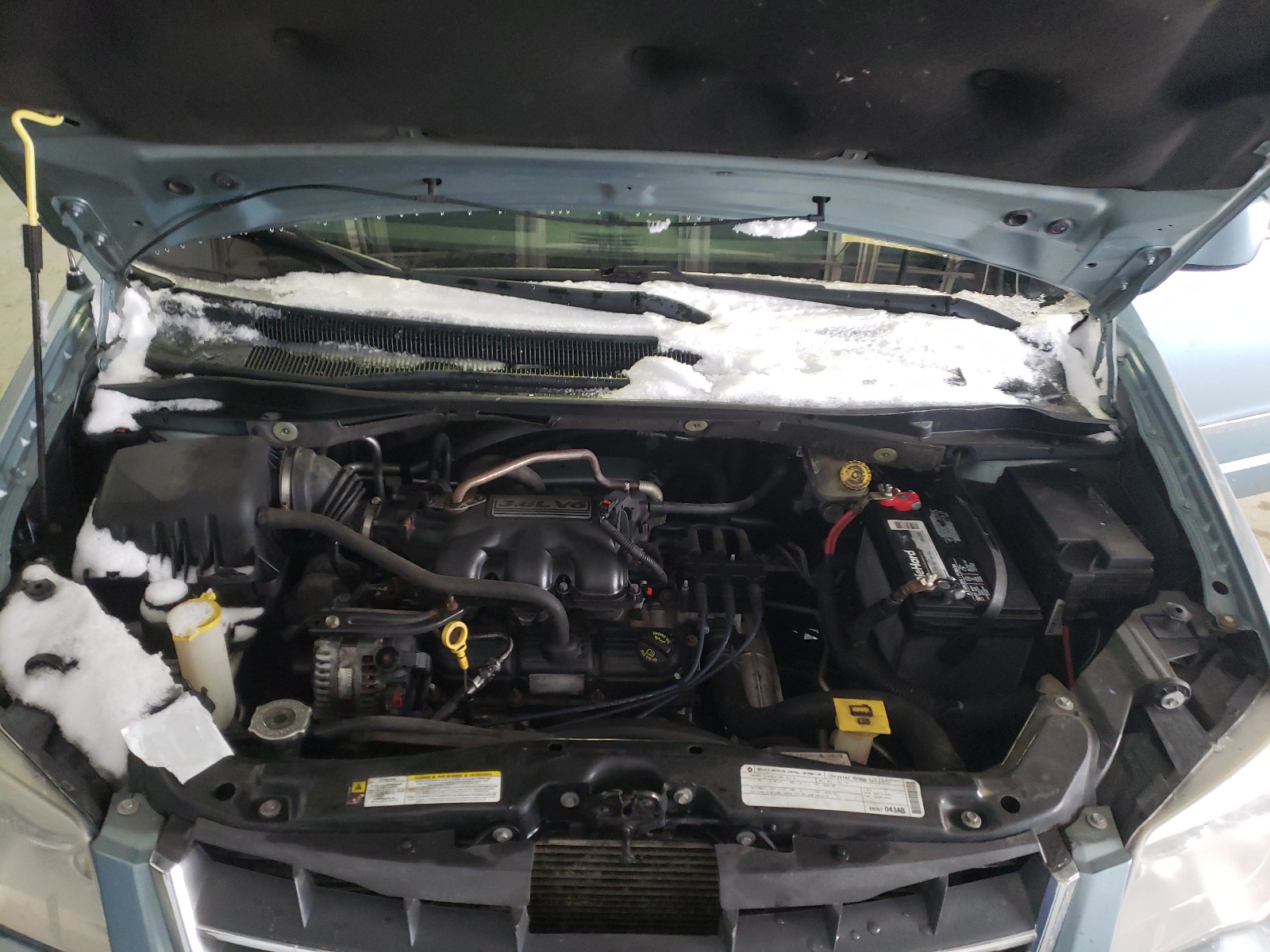 Photo 7 from auction – 2010 CHRYSLER TOWN & COU with VIN 2A4RR5D17AR319149