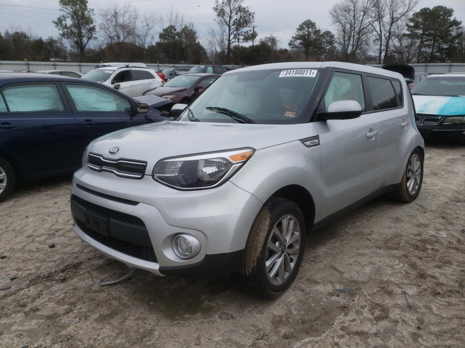 Photo 2 from auction – 2018 KIA SOUL + with VIN KNDJP3A5XJ7586629