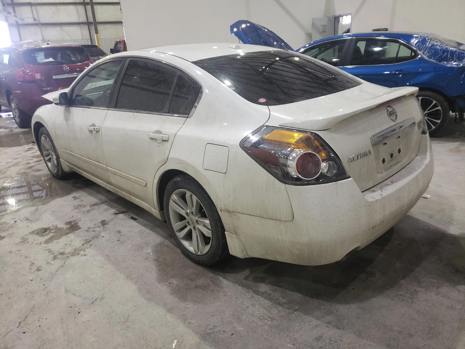 Photo 3 from auction – 2010 NISSAN ALTIMA SR with VIN 1N4BL2AP4AN490685