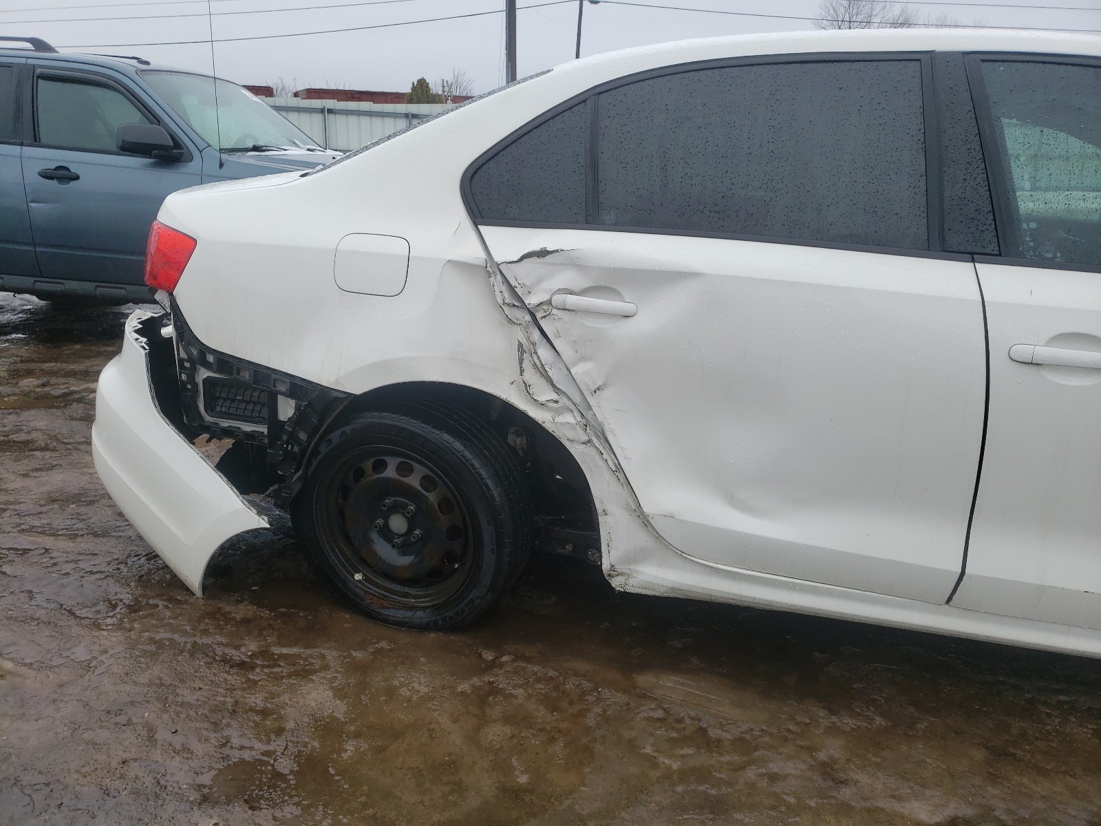 Zdjęcie 9 z aukcji – 2011 VOLKSWAGEN JETTA BASE z VIN 3VW2K7AJ6BM074989