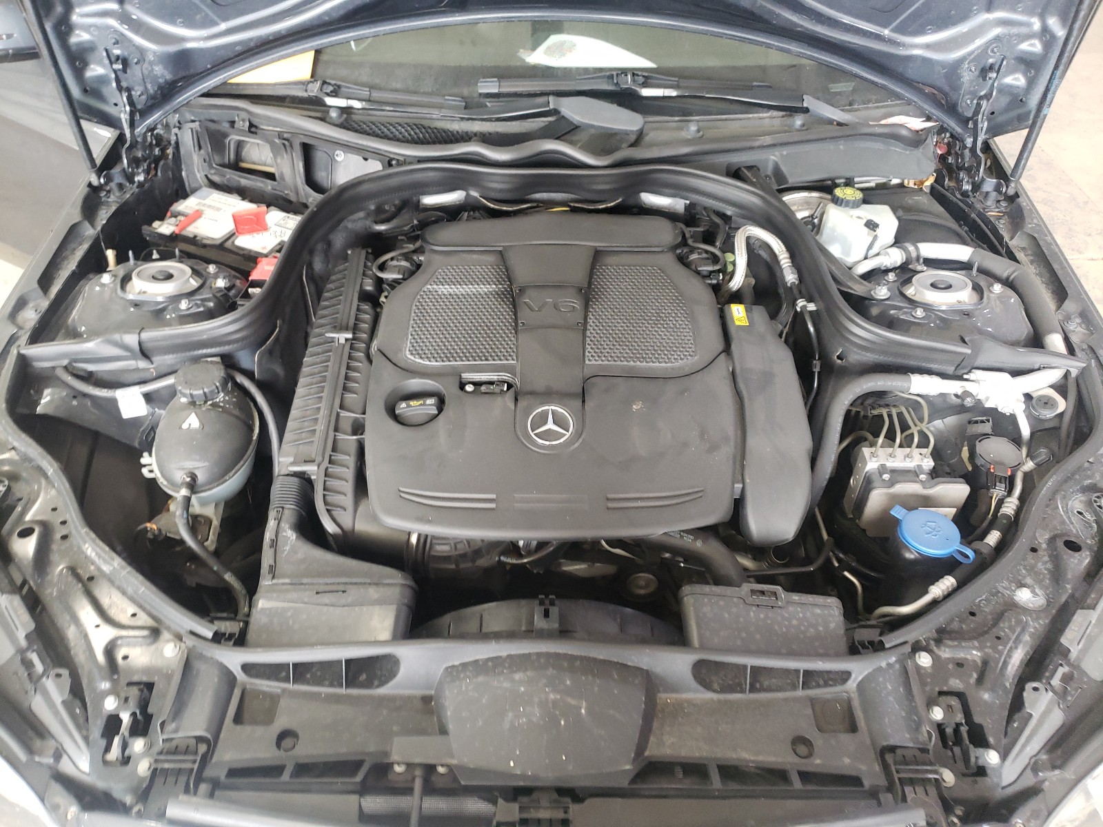Photo 7 from auction – 2014 MERCEDES-BENZ E 350 4MAT with VIN WDDHF8JB1EA814617