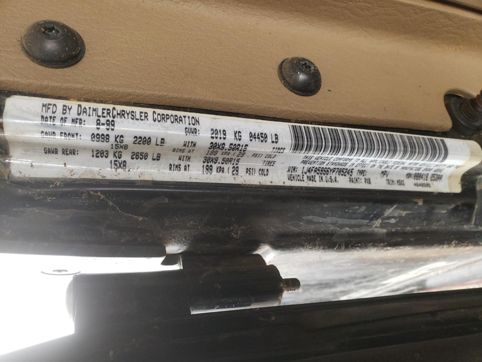 Photo 10 from auction – 2000 JEEP WRANGLER / with VIN 1J4FA59S6YP705245