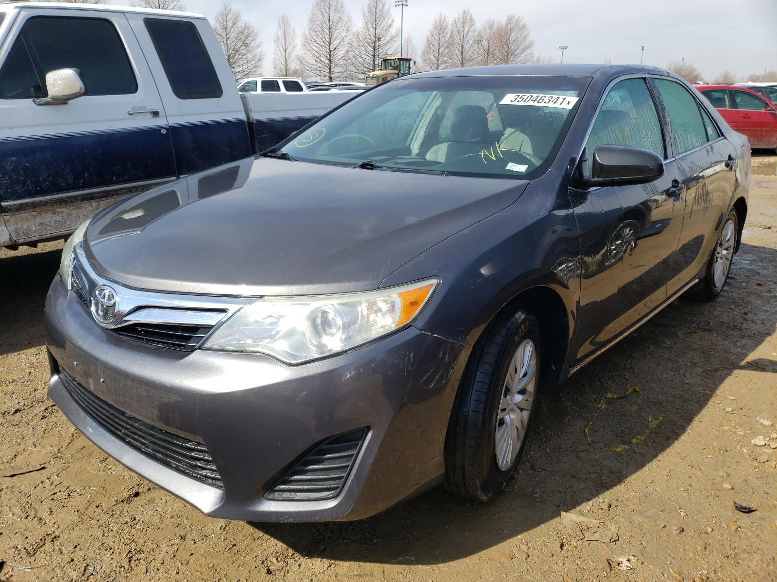 Photo 2 from auction – 2012 TOYOTA CAMRY BASE with VIN 4T4BF1FK4CR185500