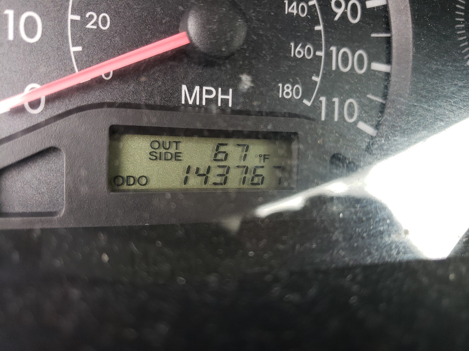 Photo 8 from auction – 2007 TOYOTA COROLLA CE with VIN 1NXBR32EX7Z861533