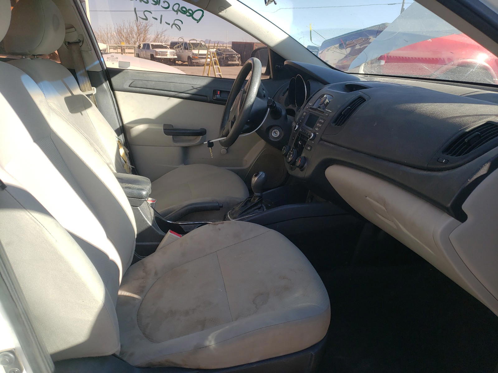 Photo 5 from auction – 2012 KIA FORTE LX with VIN KNAFT4A29C5561228
