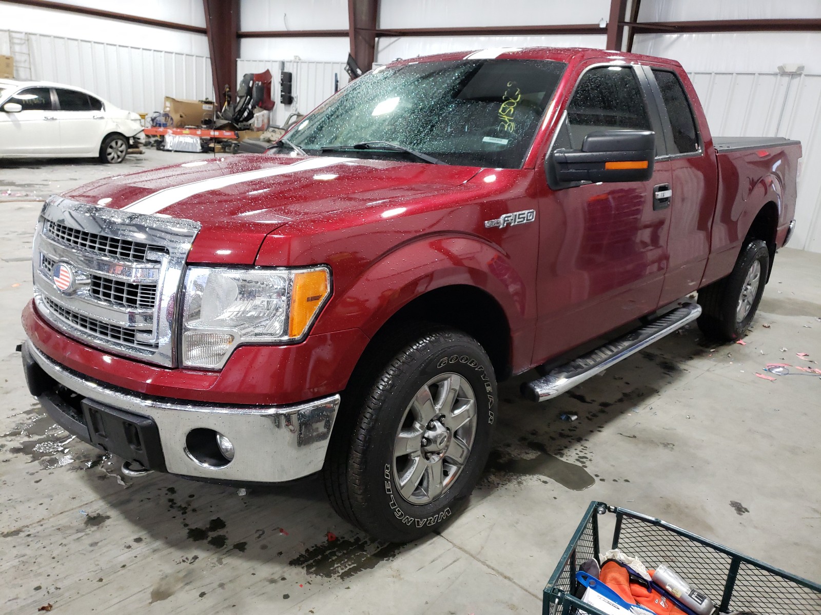 Photo 2 from auction – 2013 FORD F150 SUPER with VIN 1FTFX1ET4DFB67186
