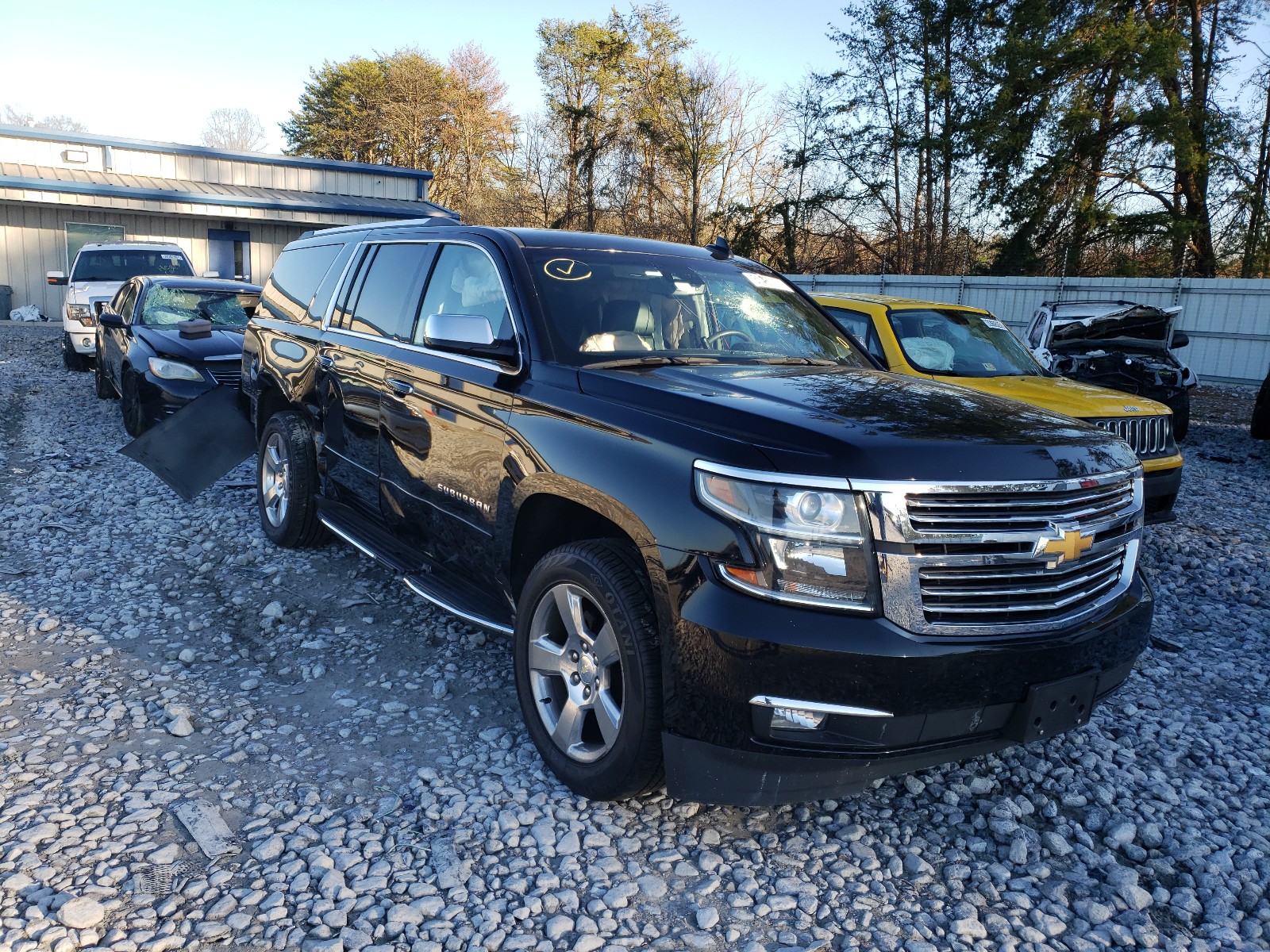 Photo 1 from auction – 2017 CHEVROLET SUBURBAN C with VIN 1GNSCJKC8HR174961