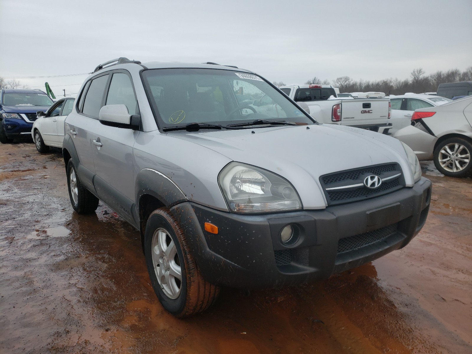 HYUNDAI TUCSON 2005 with VIN KM8JN72D55U043470 - Photo from auction
