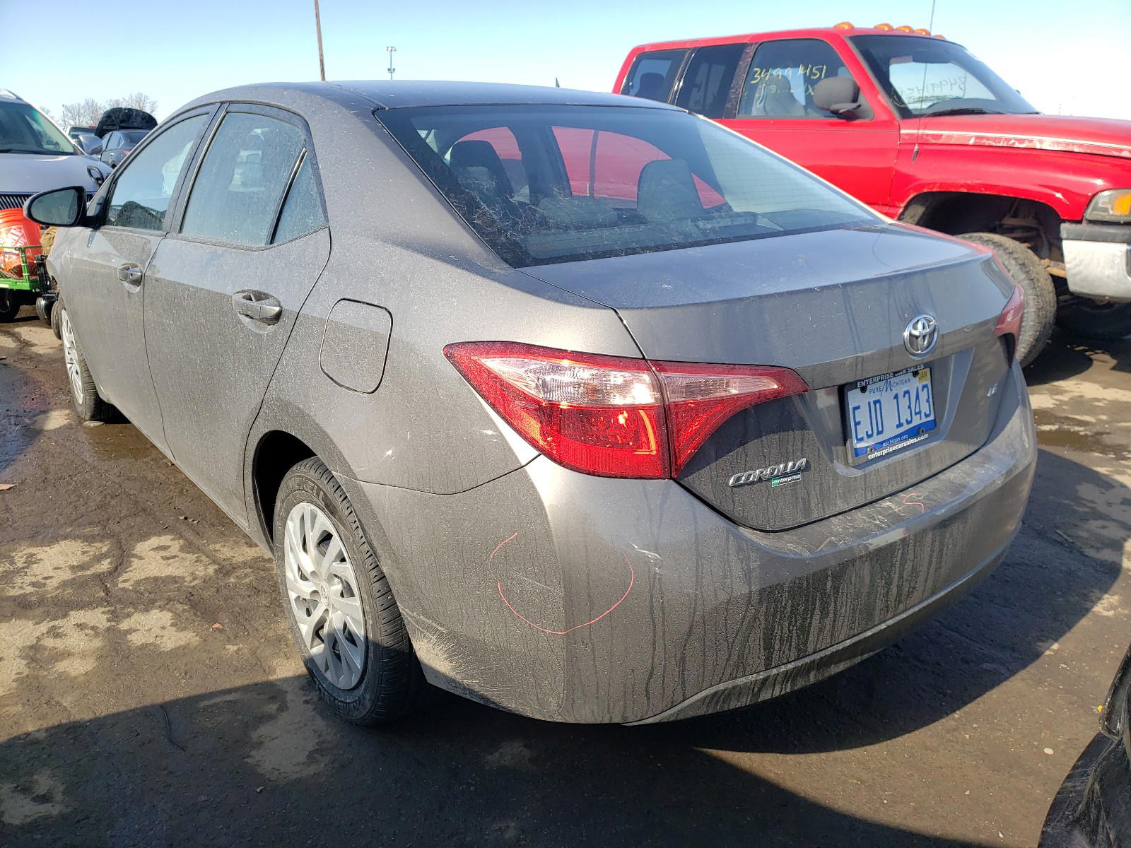 Photo 3 from auction – 2019 TOYOTA COROLLA L with VIN 2T1BURHEXKC232745