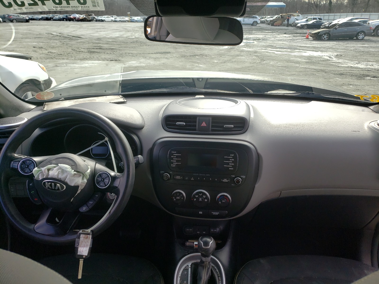 Снимка 9 от търг – 2014 KIA SOUL + с VIN KNDJP3A52E7029929
