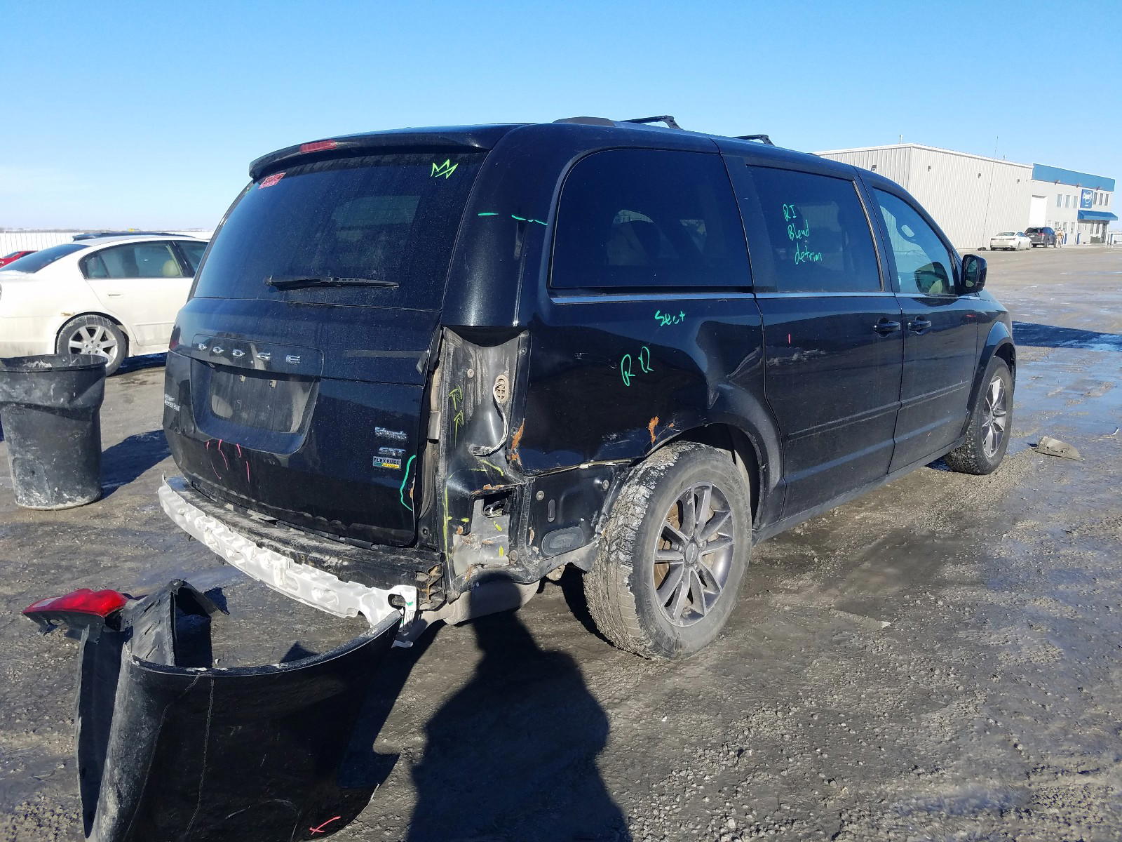Photo 4 from auction – 2017 DODGE GRAND CARA with VIN 2C4RDGCG5HR629767