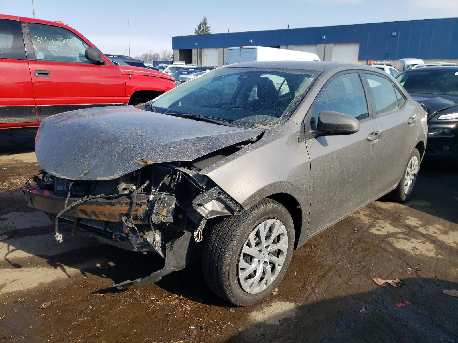 Photo 2 from auction – 2019 TOYOTA COROLLA L with VIN 2T1BURHEXKC232745