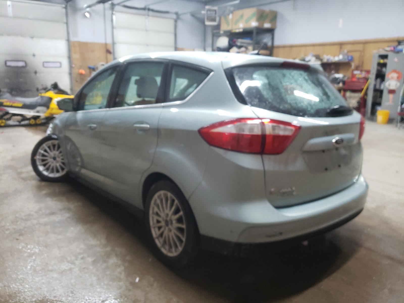 Photo 3 from auction – 2014 FORD C-MAX PREM with VIN 1FADP5CU1EL503931
