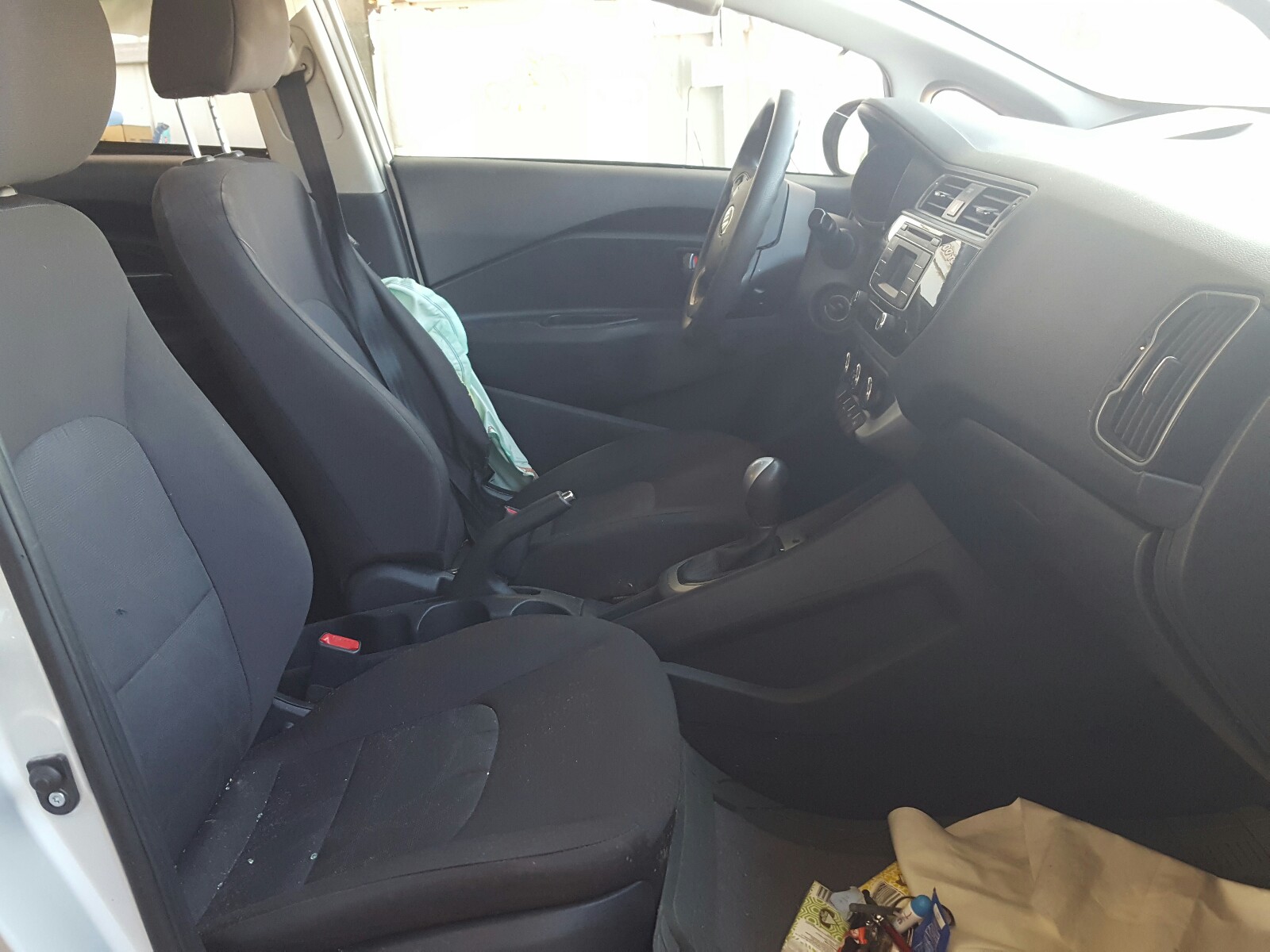 Photo 5 from auction – 2016 KIA RIO LX with VIN KNADM4A39G6632831