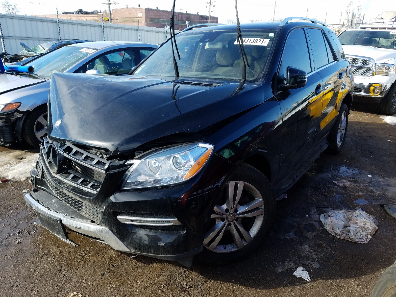 Photo 2 from auction – 2014 MERCEDES-BENZ ML 350 BLU with VIN 4JGDA2EB0EA353940