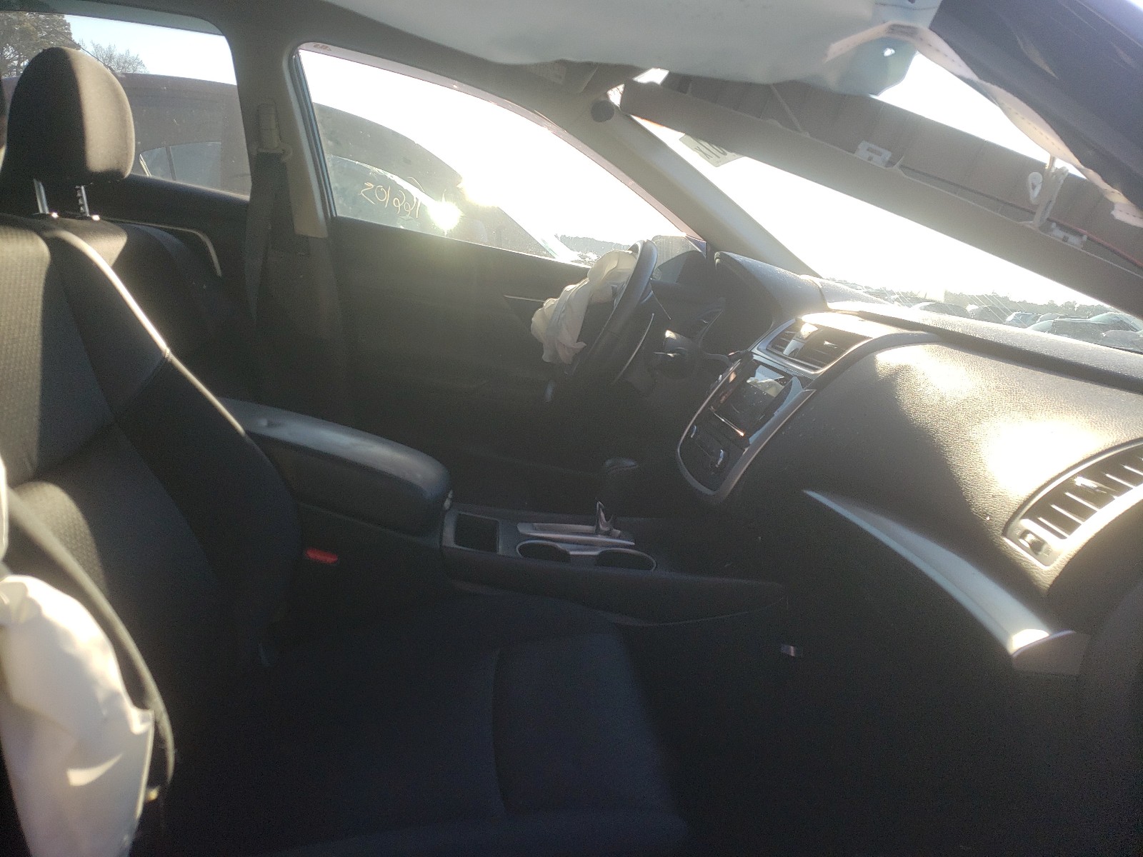 Photo 5 from auction – 2017 NISSAN ALTIMA 2.5 with VIN 1N4AL3AP0HC186101